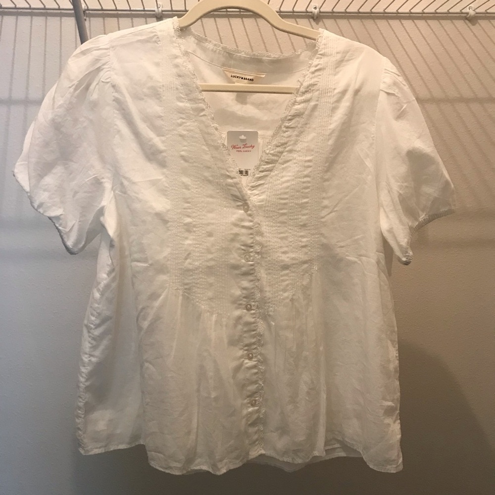 NWT Lucky Brand White Button-Front V-Neck Women's Top size medium